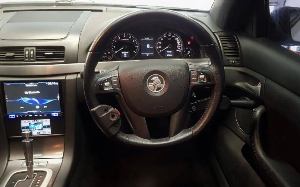Holden VE Commodore V8