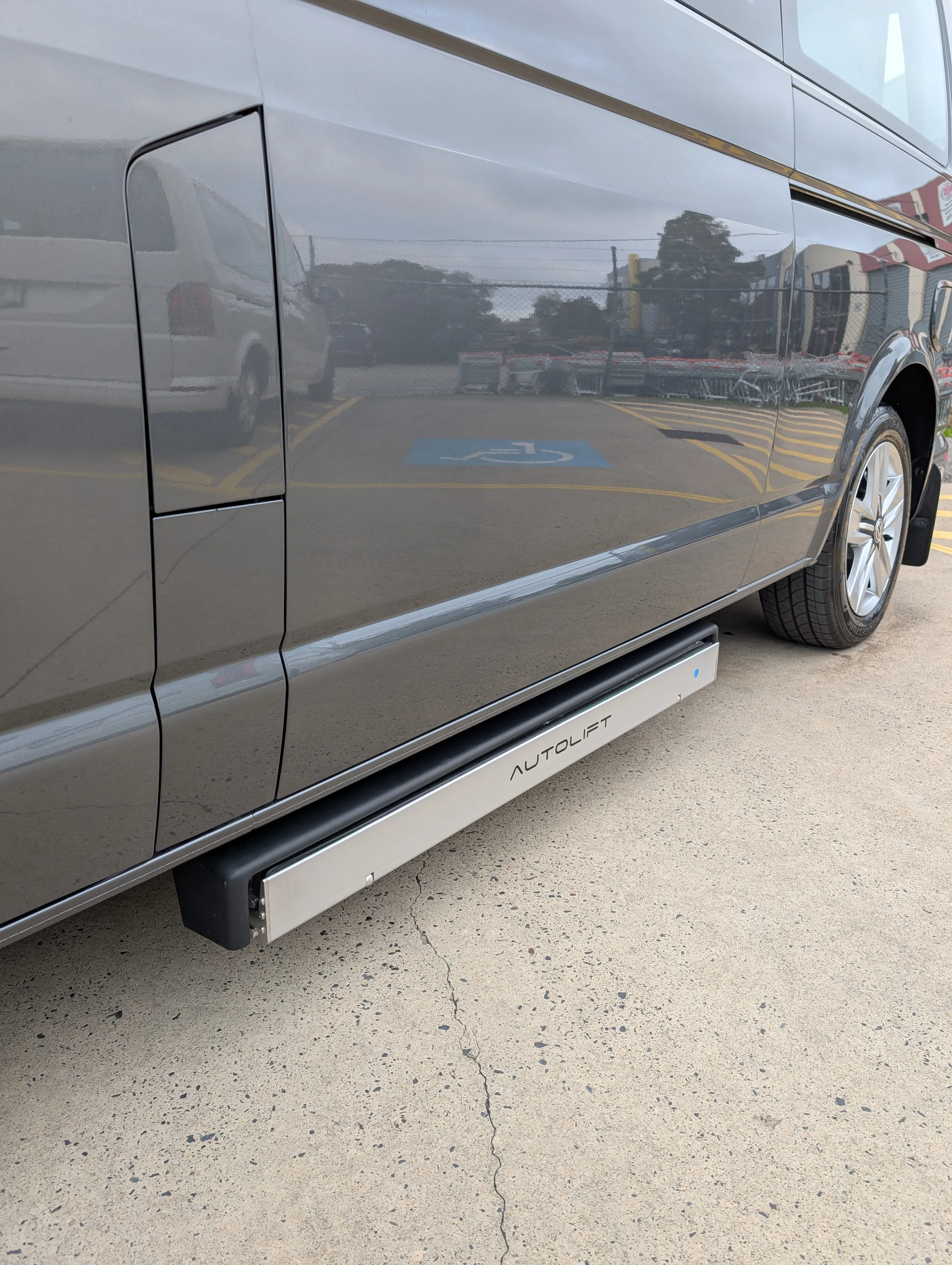 UNDERFLOOR LIFTS