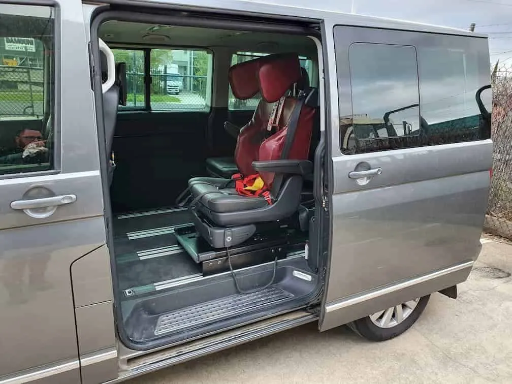 Volkswagen 2019 Transporter Highline