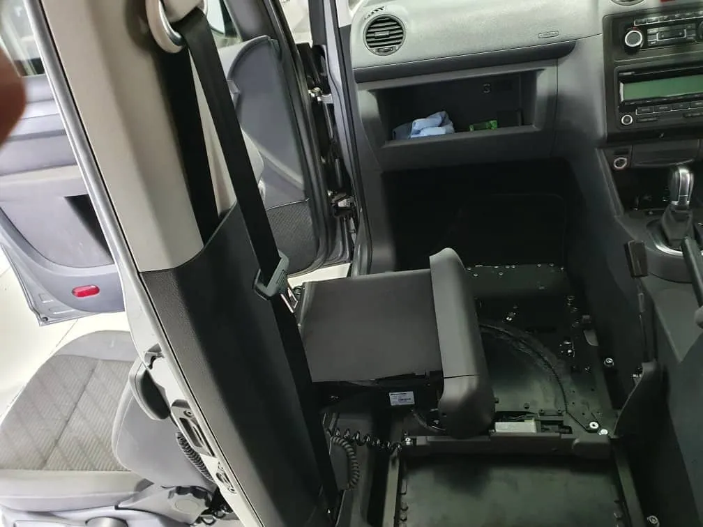 Volkswagen Caddy Mobility Modification