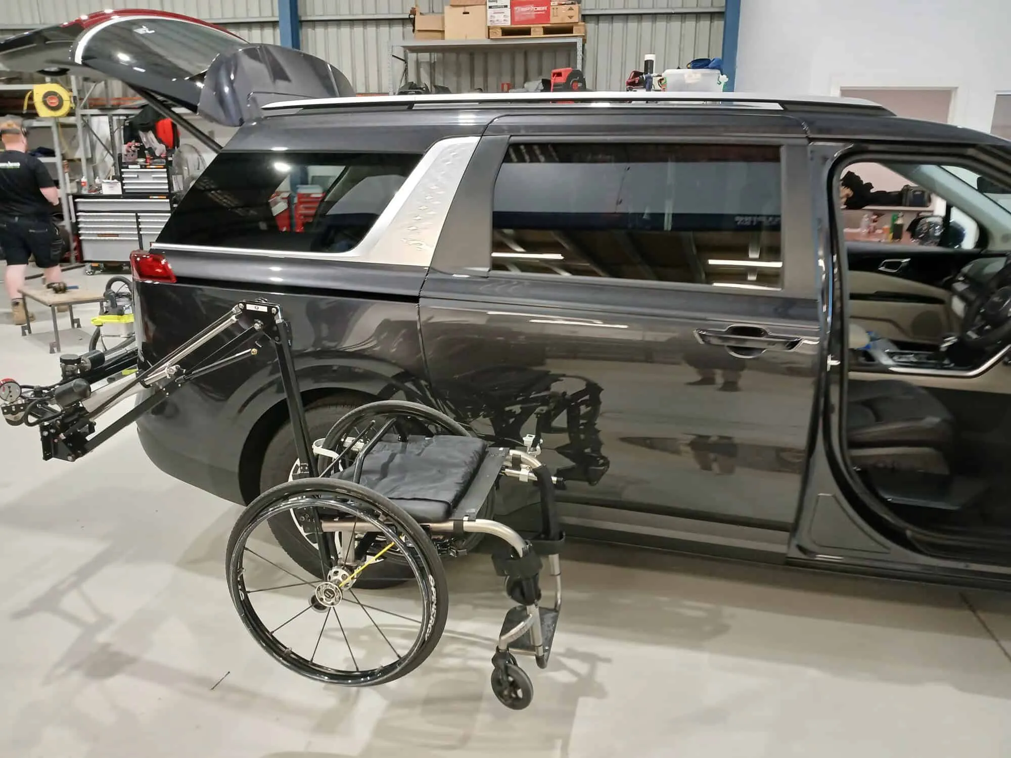 2023 Kia Carnival
