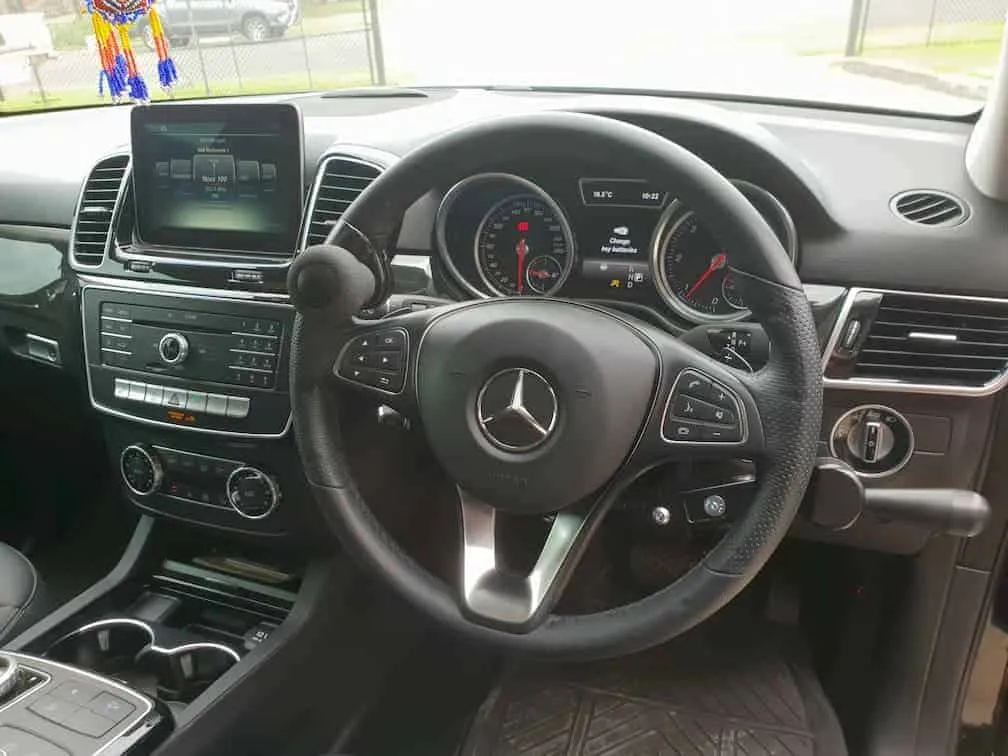 Mercedes Benz