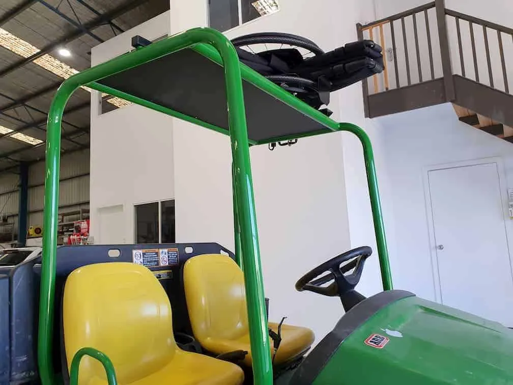 John Deere Gator
