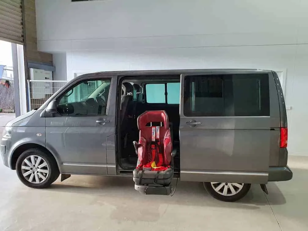 Volkswagen 2019 Transporter Highline