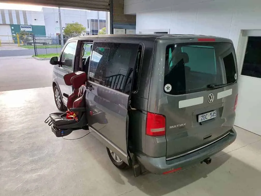 Volkswagen 2019 Transporter Highline