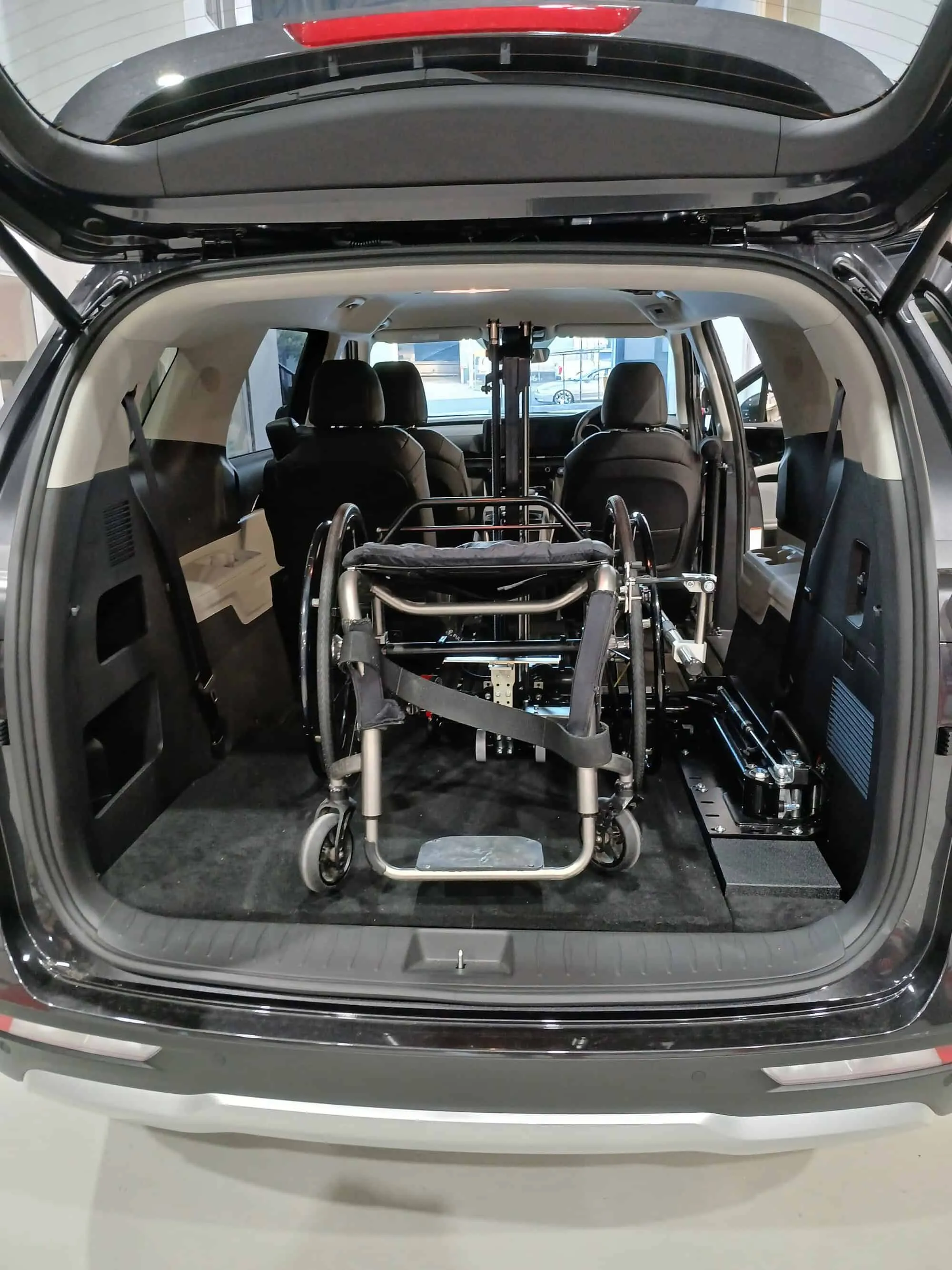 2023 Kia Carnival