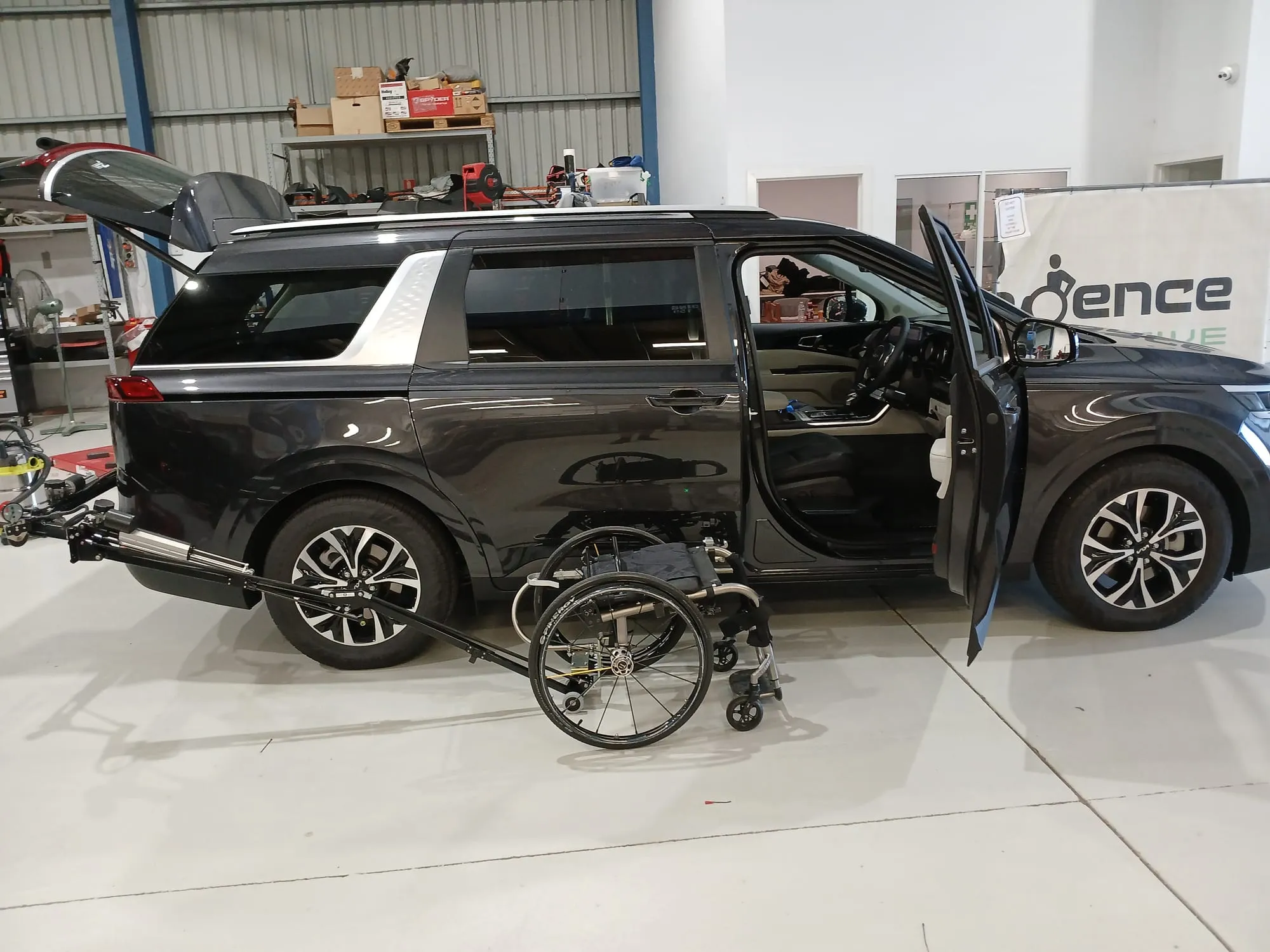 Kia 2023 Carnival