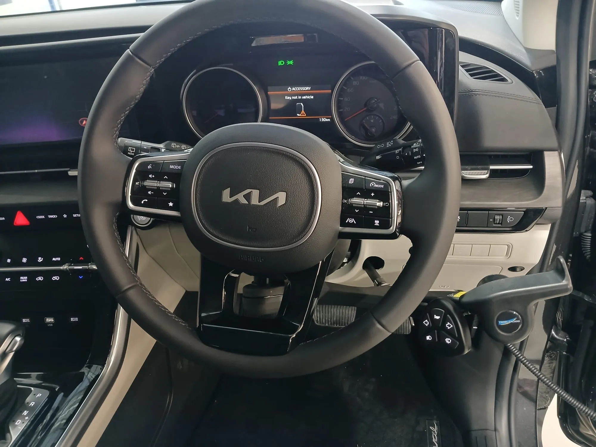Kia 2023 Carnival