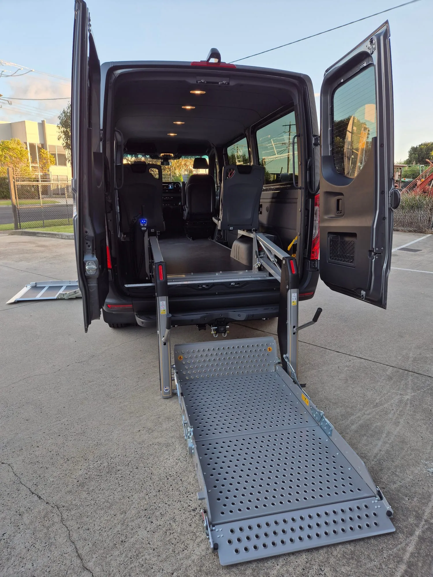 Mercedes Sprinter — photo 9