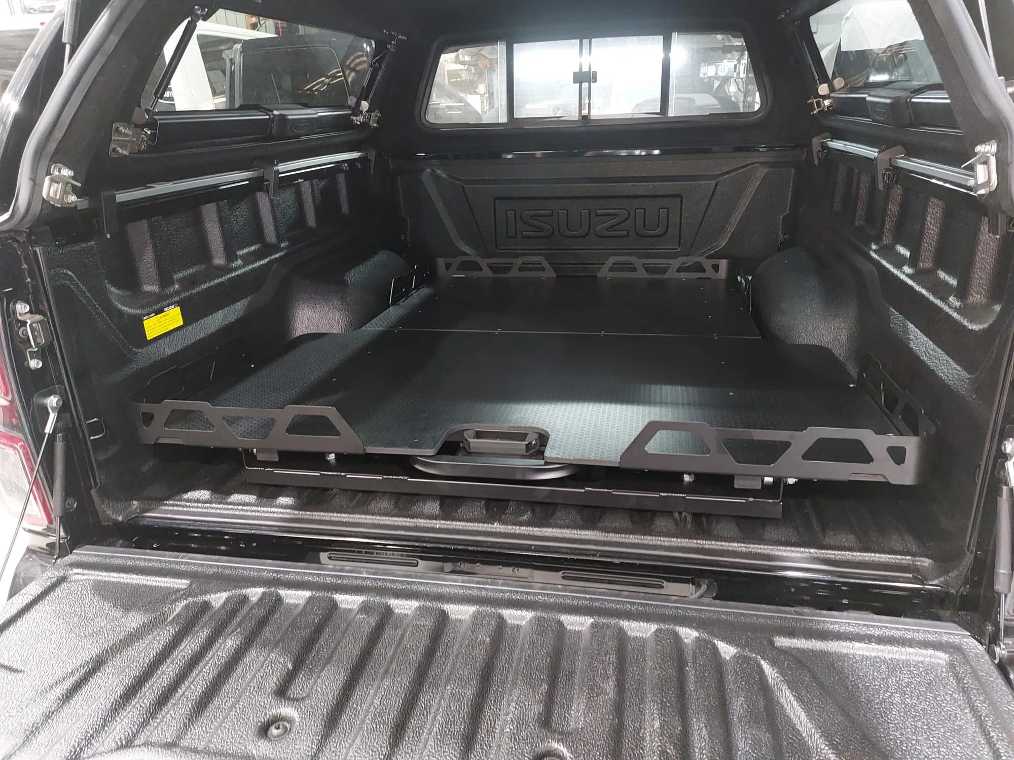 Custom Hoists