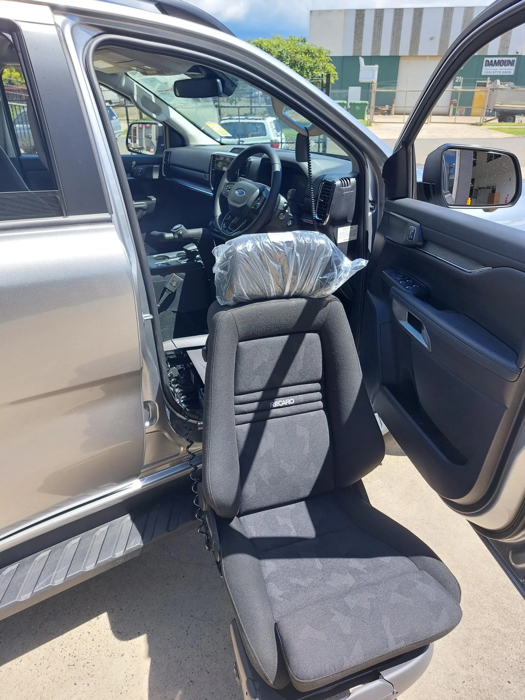 2023 Ford Everest