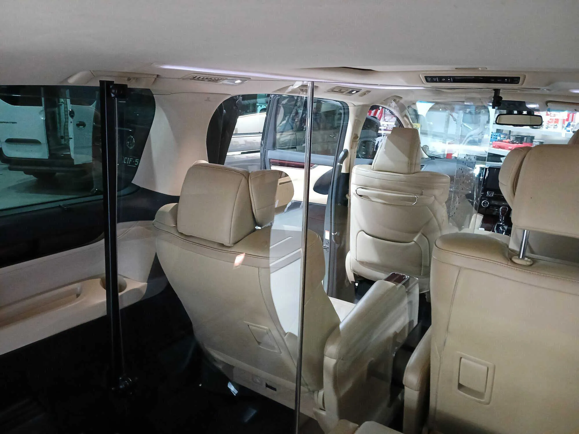 2017 Toyota Alphard