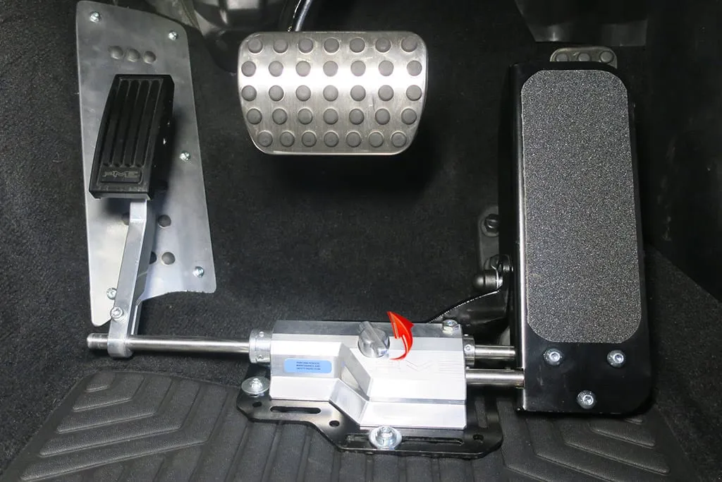 MECHANICAL LEFT FOOT ACCELERATOR